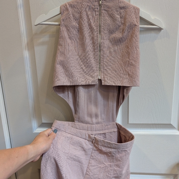 Showpo Wide-Leg jumpsuit - Picture 8 of 10